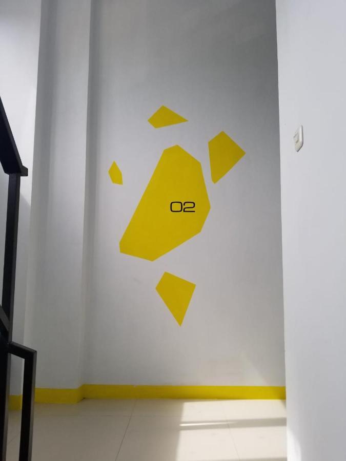 Aur Kuning Hostel Syariah Bukittinggi Exterior foto
